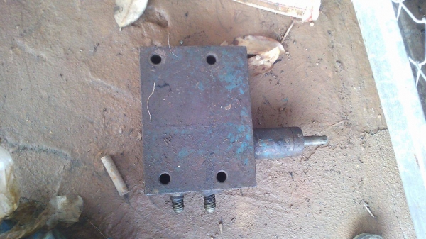 ขายดันหน้ารถไถฟอร์ด ขายดันหน้ารถไถฟอร์ด