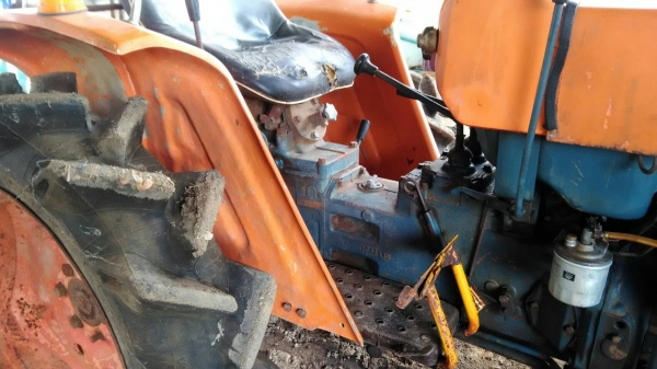 คูโบต้าL2000สภาพเครื่องดีเกียดีใฮโนลิกดียางดีพร้อมใช้เลยคับ