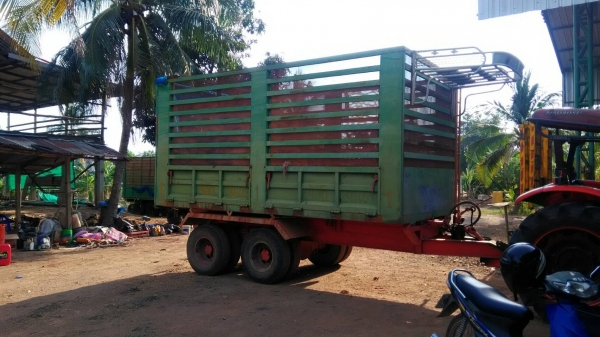 เทนเลอร์ดั้ม14ตันสภาพสวยพร้อมใช้ท่านใดสนใจทักมาคุยกันคับ