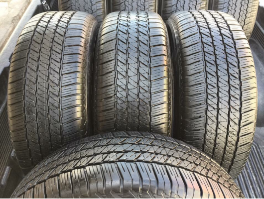 ยาง Bridgestone 265 60 18 ปี16 ดอกเต็ม ไม่มีปะ ใช้ยาว ราคาไม่แพง