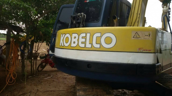ขายรถแบคโฮ KOBELCO SK60-/// ระบบไฟเต็ม เอกสารอินวอย ราคา 450000