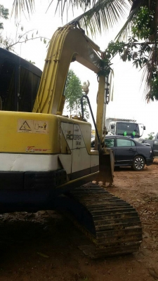 ขายรถแบคโฮ KOBELCO SK60-/// ระบบไฟเต็ม เอกสารอินวอย ราคา 450000