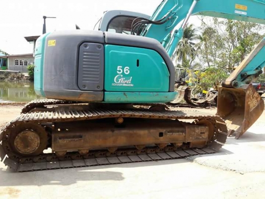 ขายKOBELCO SK135SR -1E  YY02  เก่าญี่ปุ่นแท้  สภาพสวย  เครื่องปั๊มดี  แทรค 60  ลองระบบกันได้ทุกวัน  โทร  089-3818694  ดวงนภา