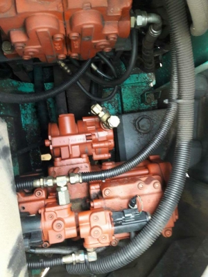 ขายKOBELCO SK135SR -1E  YY02  เก่าญี่ปุ่นแท้  สภาพสวย  เครื่องปั๊มดี  แทรค 60  ลองระบบกันได้ทุกวัน  โทร  089-3818694  ดวงนภา