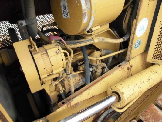 D6M นำเข้าจากญี่ปุ่น D6M นำเข้าจากญี่ปุ่น