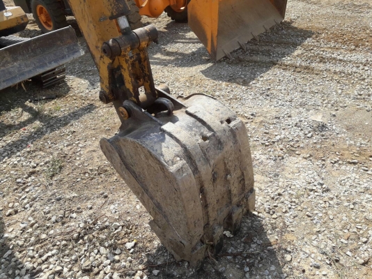 ขายด่วนรถแบคโฮ KOMATSU= PC 30 สภาพสวย พร้อมใช้งาน