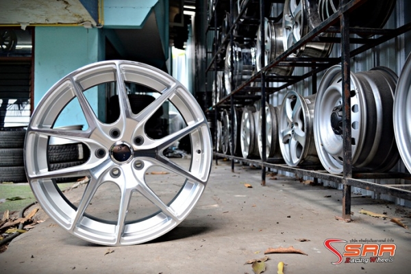 HRE 308 ขอบ18X8 ET35 สเปกเก๋ง สีFP/SS