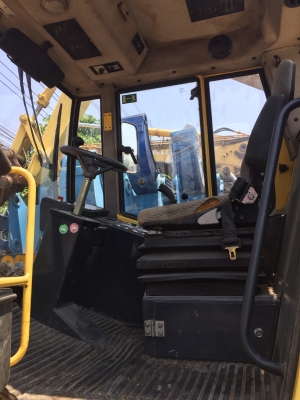 รถบดสั่นสะเทือนBOMAG BW225DH-3 25 TONS