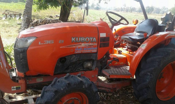 ขายรถไถ L3608 อุปกรณ์ ดันหน้า โรตารี่ เอกสารพร้อมโอน ราคา250,000 สนใจโทร 090-8588220คุณนะ 093-3258446คุณบิว เว็บไซต์ส่วนตัว www.narong2truck.com www.truck.in.th/498 ID: narong498 ID: 0933258446 เพจ Facebook ณรงค์ ซื้อขายรถมือสอง กลุ่ม Facebook ณรงค์ ซื้อข