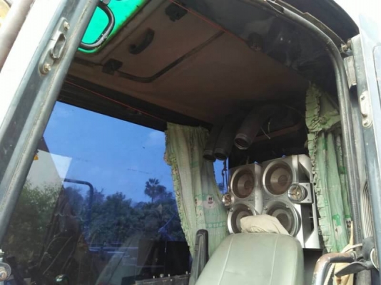 ขายดาว์น 435,000 บาท KOMATSU PC128 เครื่องดี ปั้มแรง โช่หนา เอวแน่น ไฟฟ้าครบ แอร์เย็น เอกสารเล่มทะเบียน   งวดคงเหลือ  20 งวด x 21,500 =430,000  รถอยู่ จ.ร้อยเอ็ด โทร&amp;ไอดีไลน์ 0610710295