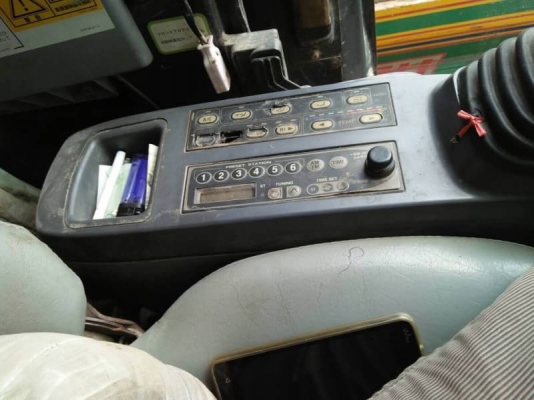 ขายดาว์น 435,000 บาท KOMATSU PC128 เครื่องดี ปั้มแรง โช่หนา เอวแน่น ไฟฟ้าครบ แอร์เย็น เอกสารเล่มทะเบียน   งวดคงเหลือ  20 งวด x 21,500 =430,000  รถอยู่ จ.ร้อยเอ็ด โทร&amp;ไอดีไลน์ 0610710295