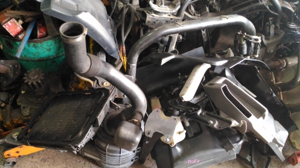 หัวเก่งรถบรรทุก hino dutro กว้าง