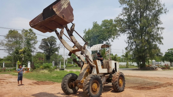 ขาย รถตัก CAT 920 เอวอ่อน ดิสค์เบรค เครื่องดี ปั้มดี รถไม่ค่อยได้ใช้งานครับ