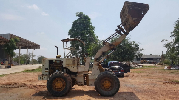 ขาย รถตัก CAT 920 เอวอ่อน ดิสค์เบรค เครื่องดี ปั้มดี รถไม่ค่อยได้ใช้งานครับ