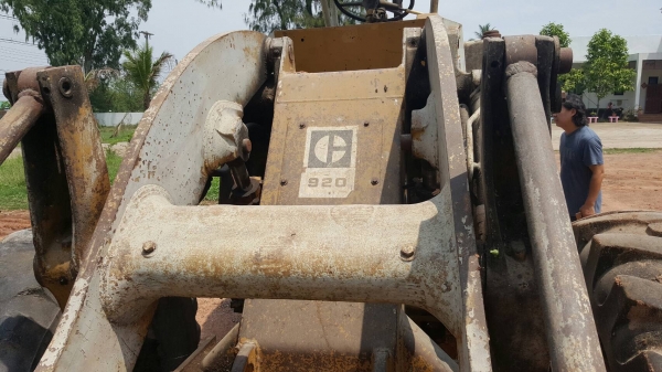 ขาย รถตัก CAT 920 เอวอ่อน ดิสค์เบรค เครื่องดี ปั้มดี รถไม่ค่อยได้ใช้งานครับ