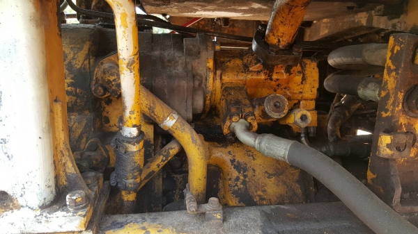 ขาย รถตัก CAT 920 เอวอ่อน ดิสค์เบรค เครื่องดี ปั้มดี รถไม่ค่อยได้ใช้งานครับ