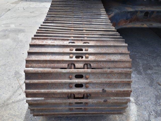 รถขุดล้อยาง KOMATSU PW130ES-6K มือสองยุโรป