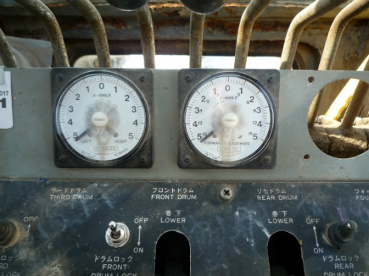 รถขุดล้อยาง KOMATSU PW130ES-6K มือสองยุโรป