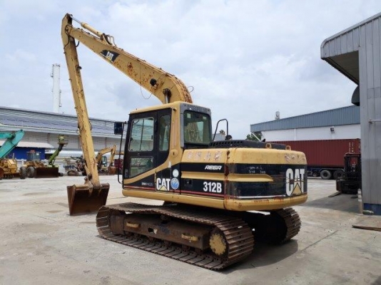 รถขุดล้อยาง KOMATSU PW130ES-6K มือสองยุโรป