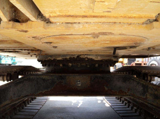 รถขุดล้อยาง KOMATSU PW130ES-6K มือสองยุโรป