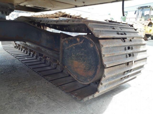 รถขุดล้อยาง KOMATSU PW130ES-6K มือสองยุโรป