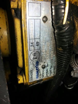 รถขุดล้อยาง KOMATSU PW130ES-6K มือสองยุโรป