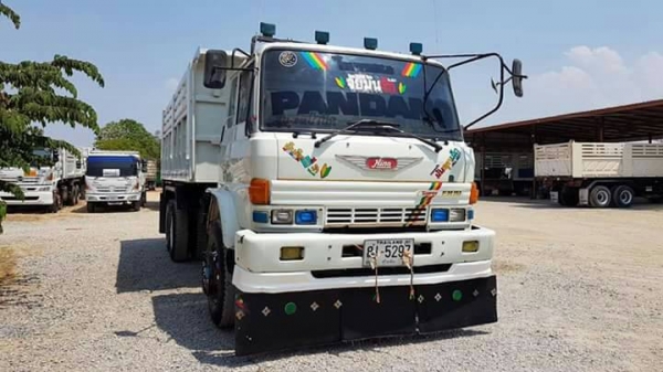 สวยเดิมค่ะ รถเดิมพร้อมใช้งานค่ะ ^^ขาย HINO FM187LA เครื่อง HO7C 185 แรงม้า เครื่องเดิม เกียร์ HO 6 เกียร์เดินหน้า สโลกลางเดิม ช่างล่างเดิม #พร้อมแยกขายหัวแคชชี ราคาคุยกัน #รถเดิมพร้อมใช้งาน เอกสารพร้อมโอน รถบ้านฝากขายค่ะ สนใจโทร 083-9628875,082-1698998 สวยเดิมค่ะ รถเดิมพร้อมใช้งานค่ะ ^^ขาย HINO FM187LA เครื่อง HO7C 185 แรงม้า เครื่องเดิม เกียร์ HO 6 เกียร์เดินหน้า สโลกลางเดิม ช่างล่างเดิม #พร้อมแยกขายหัวแคชชี ราคาคุยกัน #รถเดิมพร้อมใช้งาน เอกสารพร้อมโอน รถบ้านฝากขายค่ะ สนใจโทร 083-9628875,082-1698998