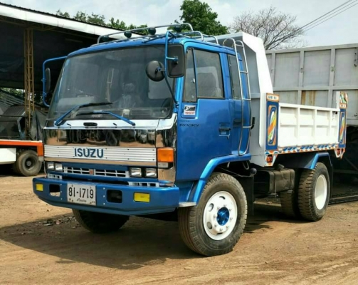 ขายด่วน6ล้อดั๊ม ISUZU FSR165แรงรถสวยพร้อมใช้เอกสารครบ ขายด่วน6ล้อดั๊ม ISUZU FSR165แรงรถสวยพร้อมใช้เอกสารครบ
