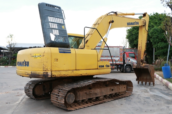 ขาย Komatsu PC200-7 เอกสารครบ เครื่องดี รถใช้งานในไทย เจ้าของขายเอง