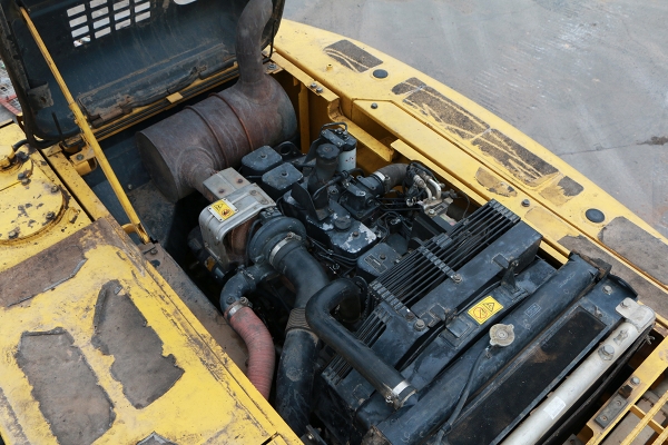 ขาย Komatsu PC200-7 เอกสารครบ เครื่องดี รถใช้งานในไทย เจ้าของขายเอง