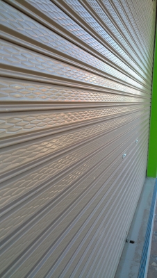 เครื่องรีดใบประตูม้วน เครื่องรีดใบประตูม้วน