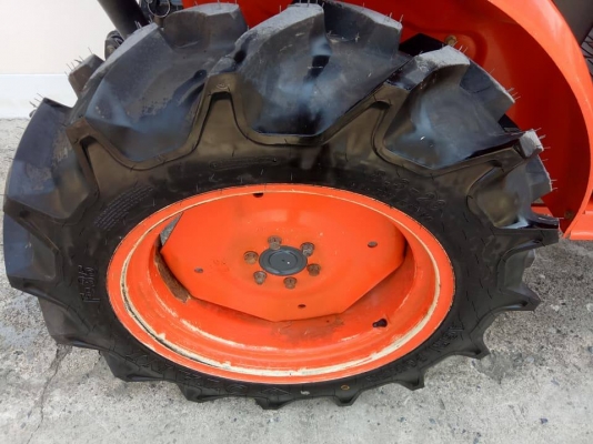 คูโบต้า B2420D 4 WD พวงมาลัยเพาเวอร์ พร้อมใบมีดช้าง ทำงาน 397 ชั่วโมง..ผลิตประเทศญี่ปุ่น คูโบต้า B2420D 4 WD พวงมาลัยเพาเวอร์ พร้อมใบมีดช้าง ทำงาน 397 ชั่วโมง..ผลิตประเทศญี่ปุ่น