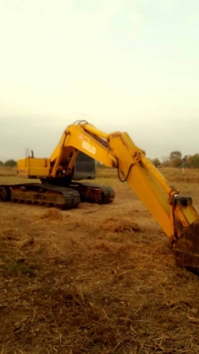 KOBELCO SK200 MARK 3 ราคา 595,000 บาท  เครื่องดี ปั้มแรง โช่หนา เอวแน่น ไฟฟ้าตัด เอกสารชื้อขาย  รถอยู่ จ.ร้อยเอ็ด โทร&amp;ไอดีไลน์ 0610710295