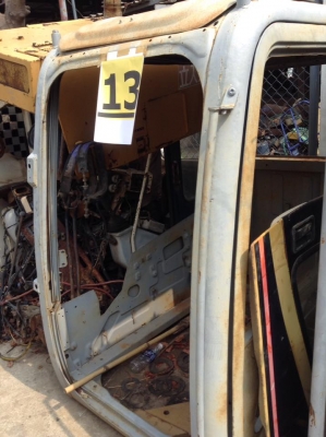 หัวเก๋ง CAT 320 C เก่าเซียงกง 30,000 บาท