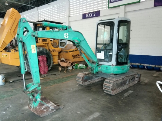 PC30MR-1 มือสองญี่ปุ่น PC30MR-1 มือสองญี่ปุ่น