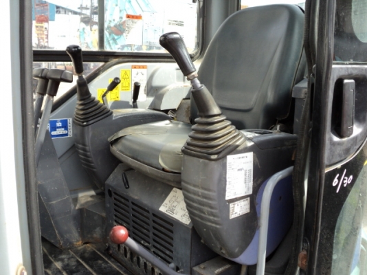 PC30MR-1 มือสองญี่ปุ่น PC30MR-1 มือสองญี่ปุ่น