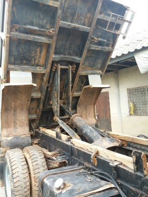 ขาย 6 ล้อ ดั้ม หน้ายาว. เครื่อง 6BG 1 เสื้อส้ม 175 แรง สโล พาวเวอร์ เกียร์ร็อค ช่วงล่าง 200