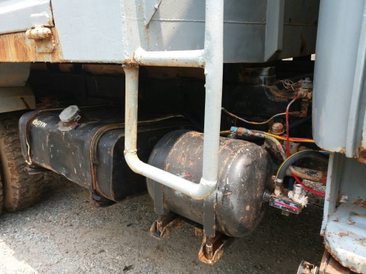 ขาย 6 ล้อ ดั้ม หน้ายาว. เครื่อง 6BG 1 เสื้อส้ม 175 แรง สโล พาวเวอร์ เกียร์ร็อค ช่วงล่าง 200