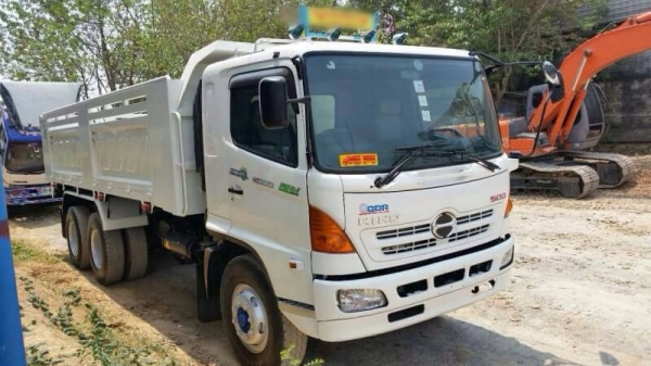 ขายสิบล้อดัมพ์ Hino mega FM1J เครื่อง 220 แรง ปี 48 มีระบบลากพ่วง ทะเบียนพร้อม