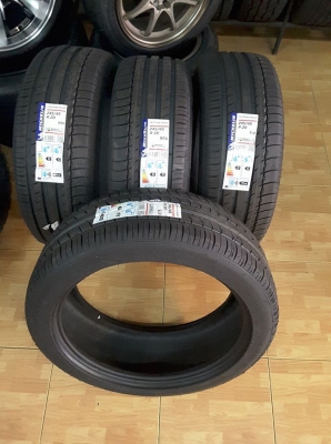 ยางใหม่1ชุด MICHELIN LATITUDE SPORT 245-45-20 ปี16 ยางใหม่1ชุด MICHELIN LATITUDE SPORT 245-45-20 ปี16