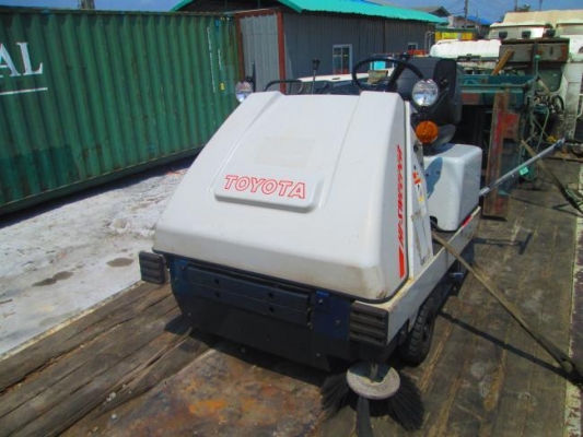 ขายเพียง99,000จากราคา 160,000 บาท รถทำความสะอาด TOYOTA รหัสสินค้า 81004739 ติดต่อ 081-8283376  www.nihonmono.com