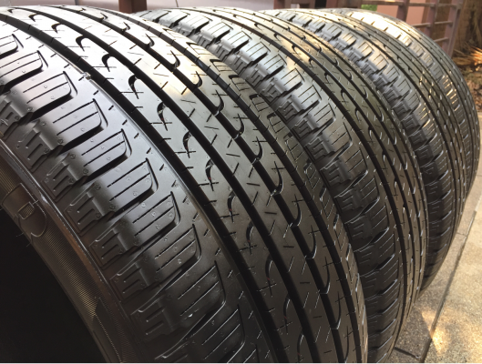 ยางถอดป้ายแดง Goodyear 265 50 20 ปลายปี16 ตุ่มหน้ายางครบทุกเส้น เนื้อนิ่มๆ ไม่มีปะ ใช้ยาว ราคาไม่แพง