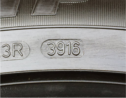 ยางถอดป้ายแดง Goodyear 265 50 20 ปลายปี16 ตุ่มหน้ายางครบทุกเส้น เนื้อนิ่มๆ ไม่มีปะ ใช้ยาว ราคาไม่แพง