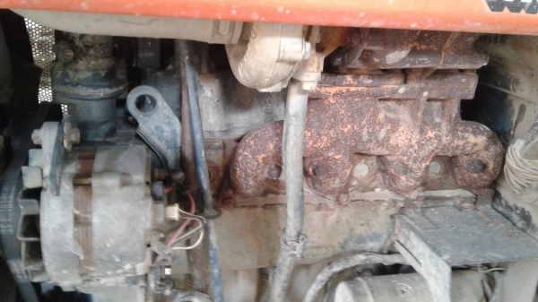 ขายตามสภาพรถไถคูโบต้า42แรงโฟวินมีดันหน้าผาลหลังเครื่องดี