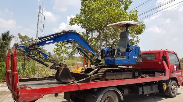 ขายด่วนรถแบคโฮKOBELCO-SK024รุ่นยอดนิยมสวยๆเทียบเท่าPC25เครื่อง3D84เครื่องดีปั่มแรงรถนอกเพิ่งนำเข้ามาใหม่ยังไม่เคยใช้งานในเมืองไทยเลย