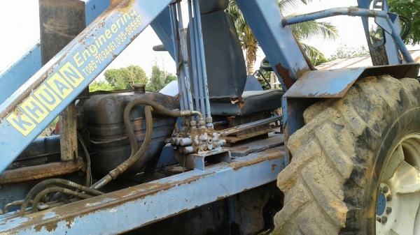 รถคีบอ้อยฟรอด6600 รถคีบอ้อยฟรอด6600