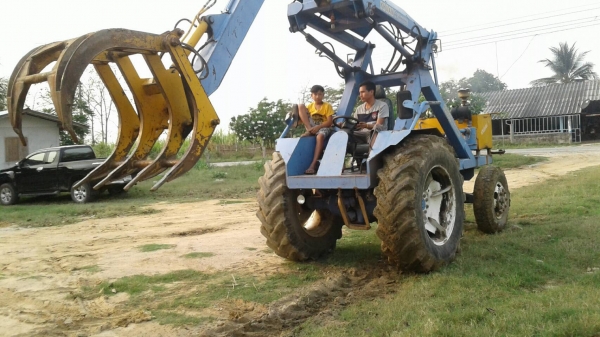 รถคีบอ้อยฟรอด6600