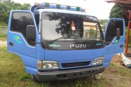 ขาย6ล้อดั้ม NPR66LX5เครื่อง4HG1-130 เทอร์โบ ปี38 แอร์ เพาเวอร์ ดั้ม3มิตร6ตัน ช่วงล่างF ทะเบียนเต็มเล่มพร้อม ต่อรองได้