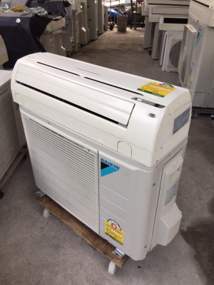 **** ขายแอร์ DAIKIN 12500 BTU สภาพสวย1 ****
