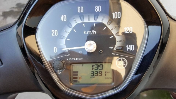 เวสป้าไทยแลนด์ล่าสุด YAMAHA NEW GRAND FILANO 125 วิ่งน้อย 3,XXX KM โอนฟรีจ้า